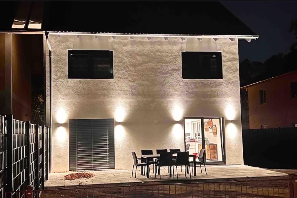 Апартаменты Viel Platz In Burghausen Fuer Freunde Und Familie Экстерьер фото